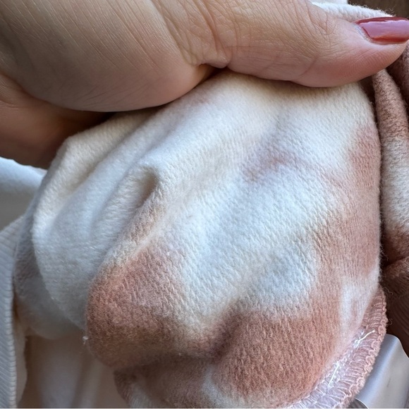 LACAUSA | Size Small NWT Tie Dye C’est La Vie Sweatshirt - Picture 4 of 14